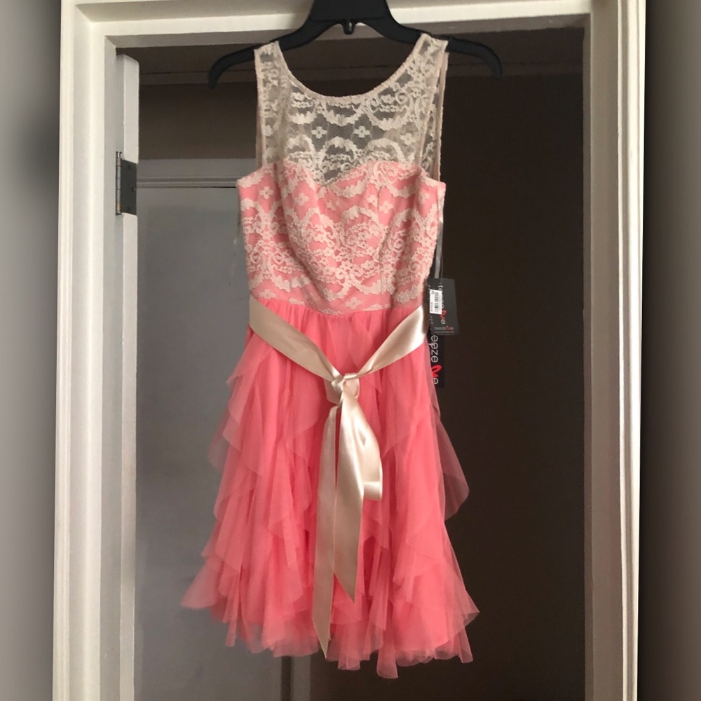 Juniors Dress